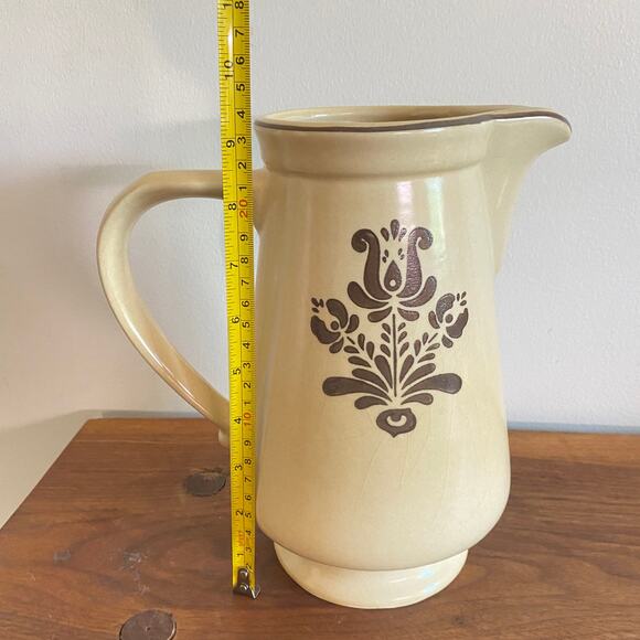 Vintage Pfaltzgraff 416 2L Serving Pitcher - Picture 6 of 7